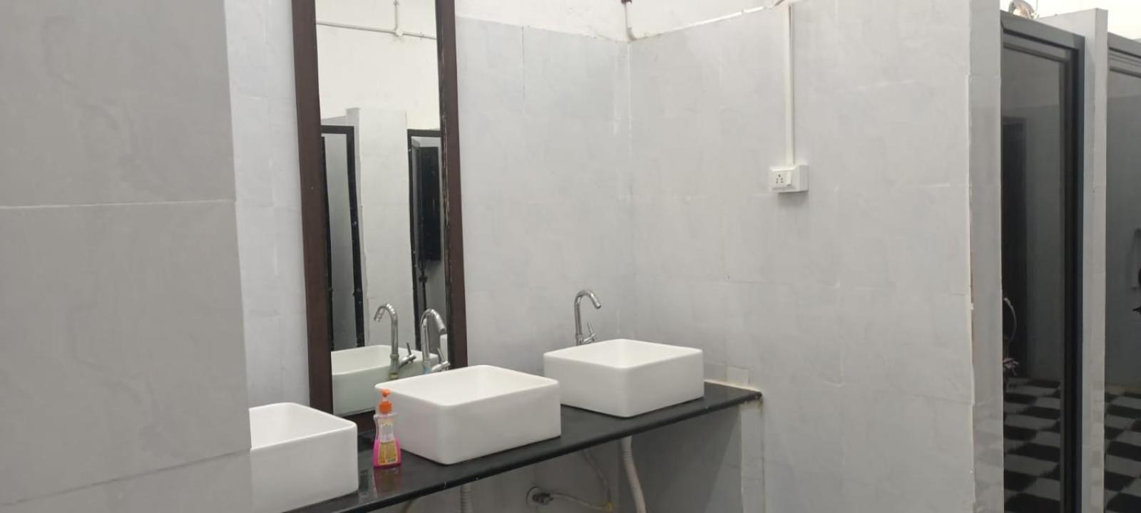 Abuzz Oxfordcaps Imperial Heights Mussoorie Dehradun Hostel Luaran gambar